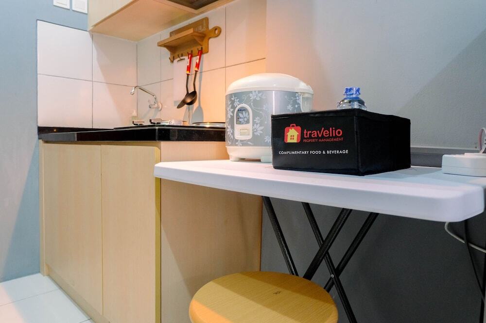 Чикаранг: Best Price Studio Apartment @ Riverview Jababeka