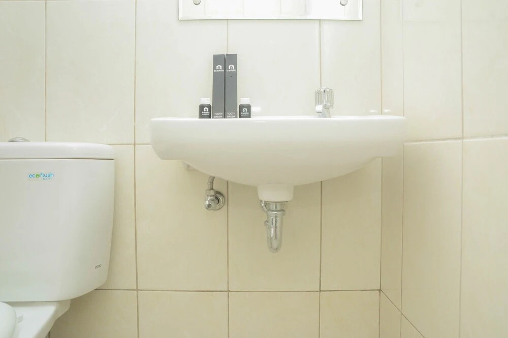 Бекаси: Comfy 2BR Apartment @ Springlake Summarecon