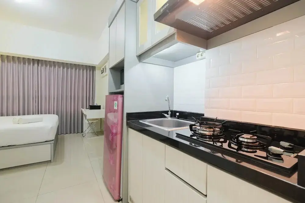 Бекаси: Elegant Studio Room at Springlake Summarecon Apartment