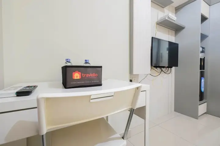 Бекаси: Elegant Studio Room at Springlake Summarecon Apartment