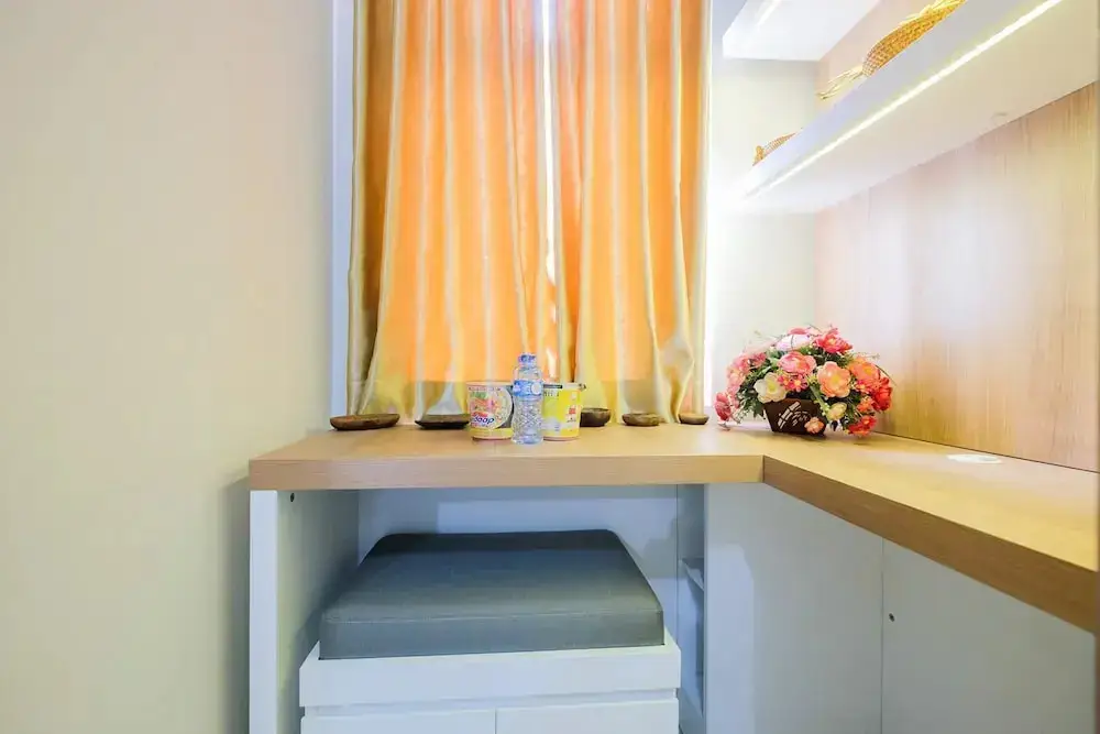 Бекаси: Functional Studio Apartment at The Springlake Summarecon