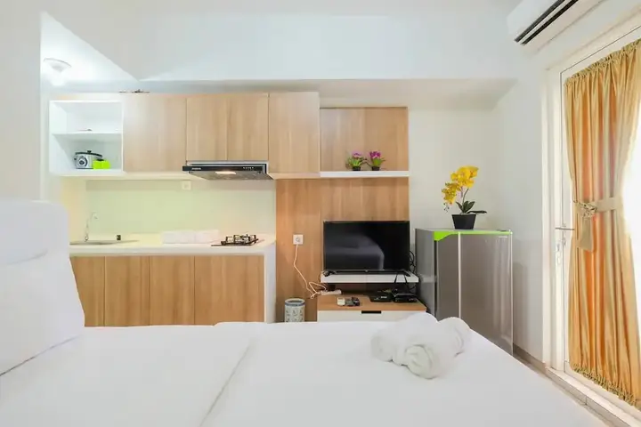 Бекаси: Functional Studio Apartment at The Springlake Summarecon