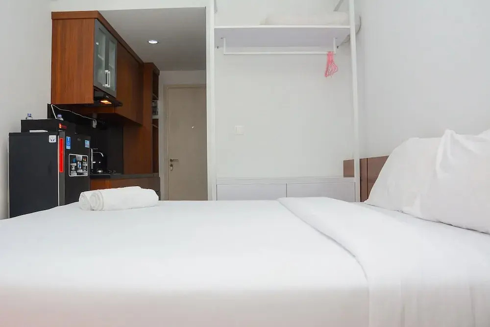Бекаси: Comfy Studio Room at Patraland Urbano Apartment