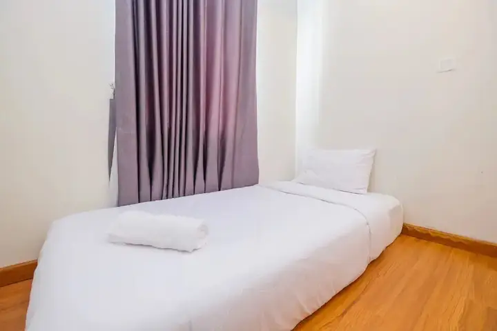 Бекаси: Pool View and Homey 2BR Apartment @ Springlake Summarecon