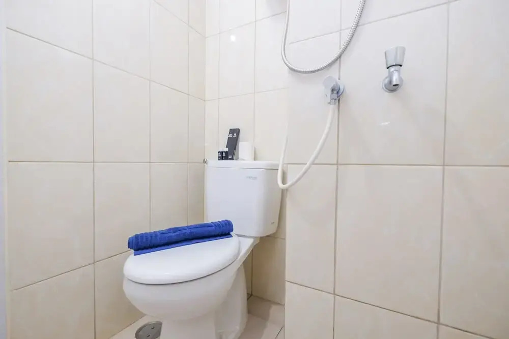 Бекаси: Deluxe Studio Apartment @ Springlake Summarecon