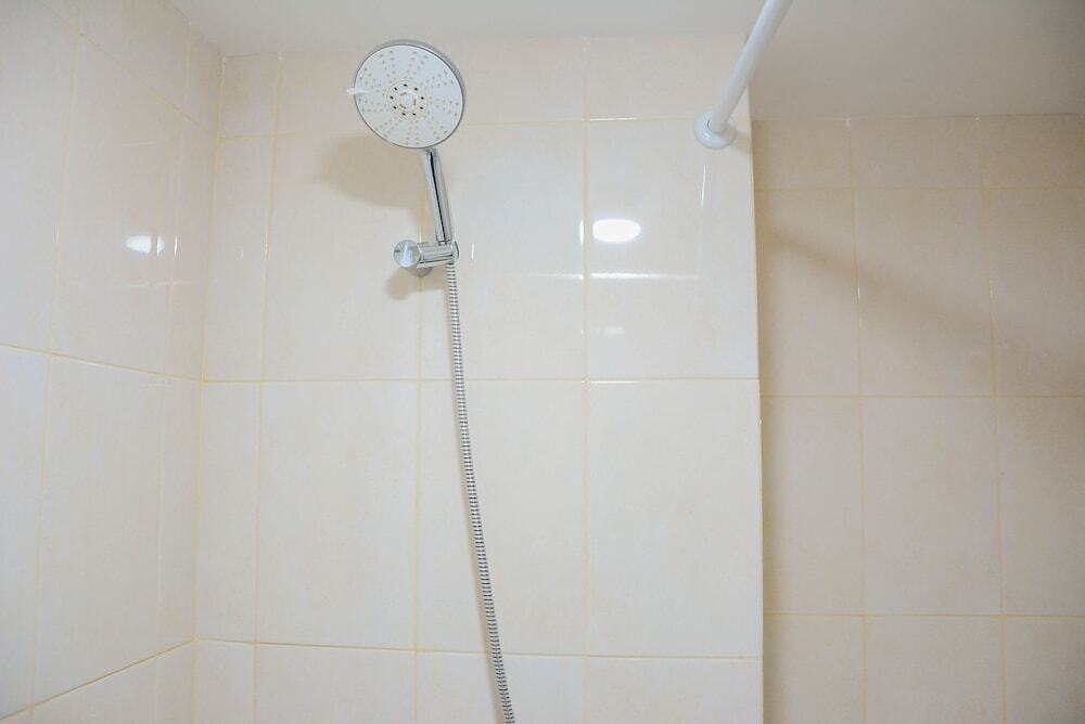 Бекаси: Modern and Homey Studio at Springlake Summarecon Apartment