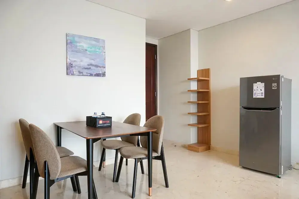 Джакарта: Relaxing 2BR at The Empyreal Condominium Epicentrum Apartment By Travelio
