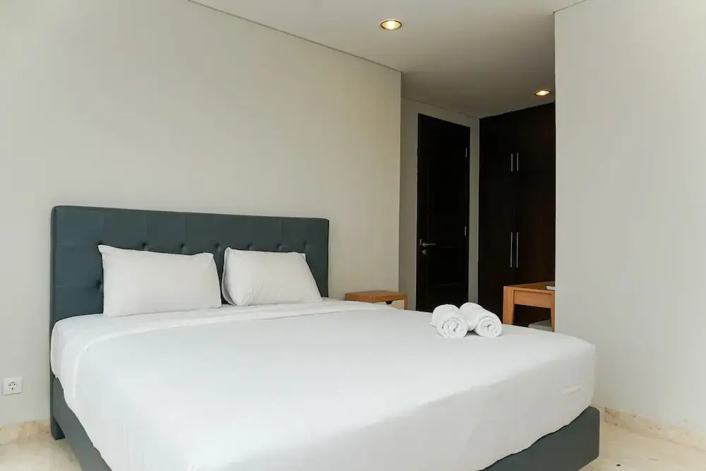 Джакарта: Relaxing 2BR at The Empyreal Condominium Epicentrum Apartment By Travelio