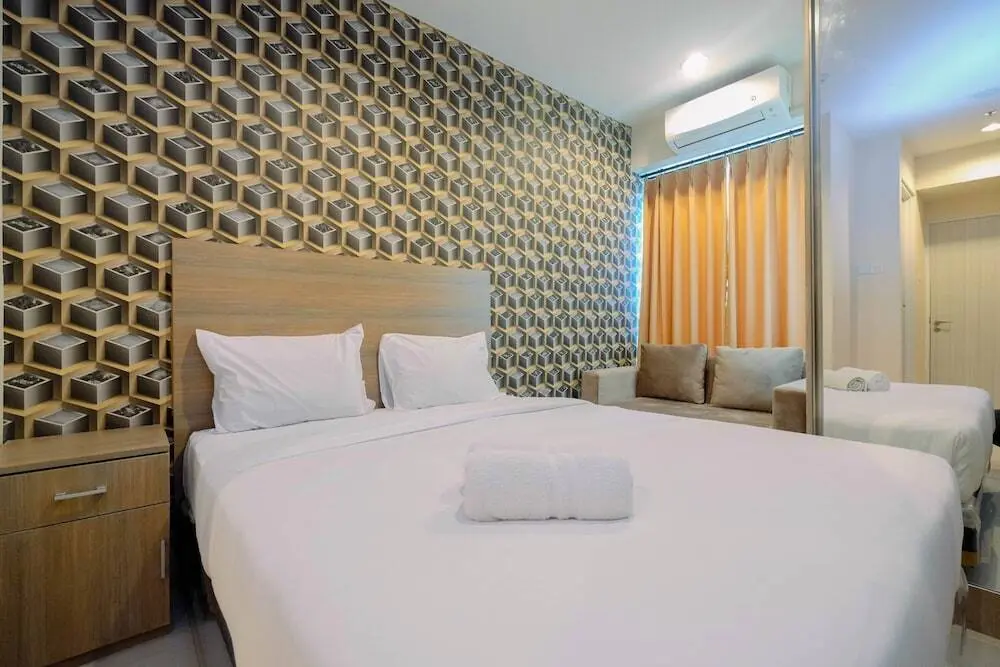 Бекаси: Emerald North Tower Studio Apartment Grand Kamala Lagoon By Travelio
