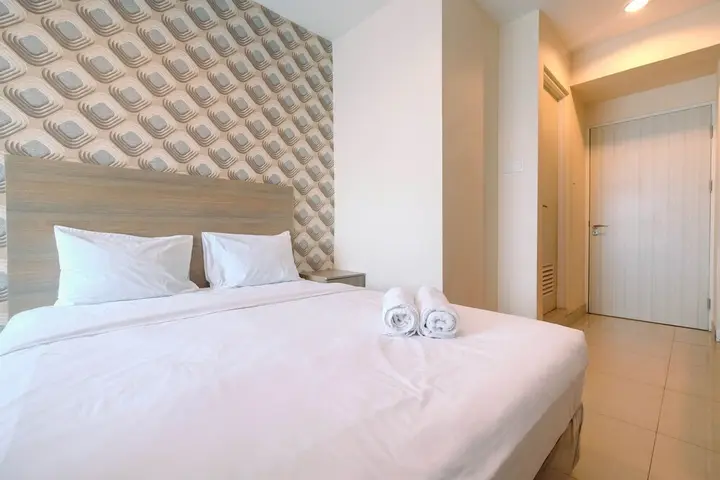 Бекаси: Modern and Posh Studio Apartment @ Grand Kamala Lagoon By Travelio