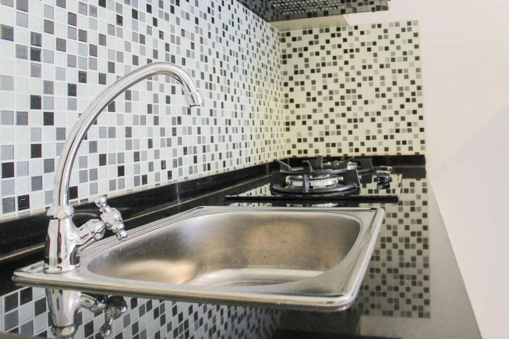 Legok: Minimalist 2BR Apartment near Mall at M-Town Residence By Travelio