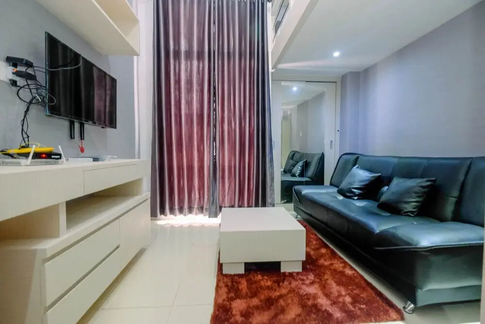 Депок: Minimalist and Stylish Studio Dave Apartment By Travelio