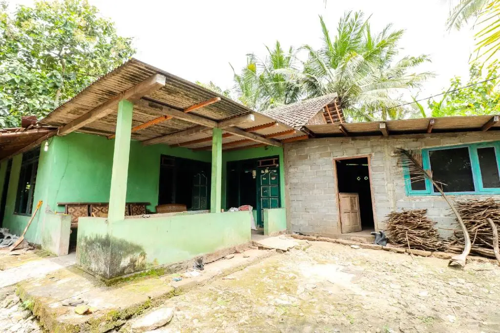 Батуретно: Griya Lestari Homestay Syariah