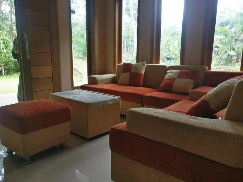 Батуретно: Elvira Homestay - Hostel