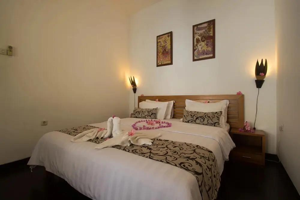 Мангсит: Explore Lombok From Your Villa for 2 or More