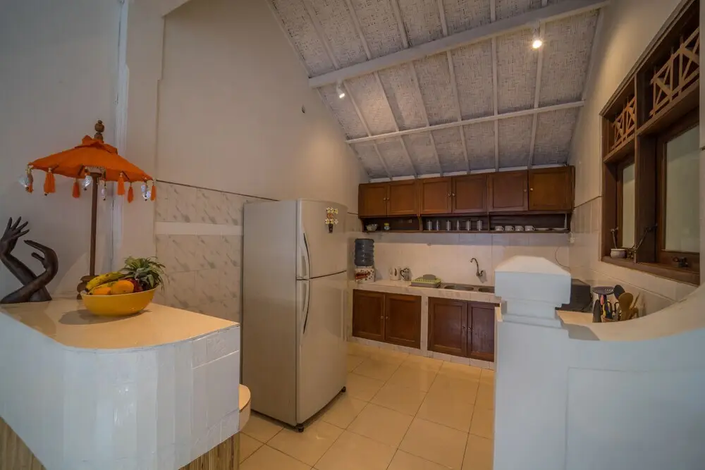 Кута: Seminyak Beach, Center Location, Walk to Beach, Cafes, Shops, all Else