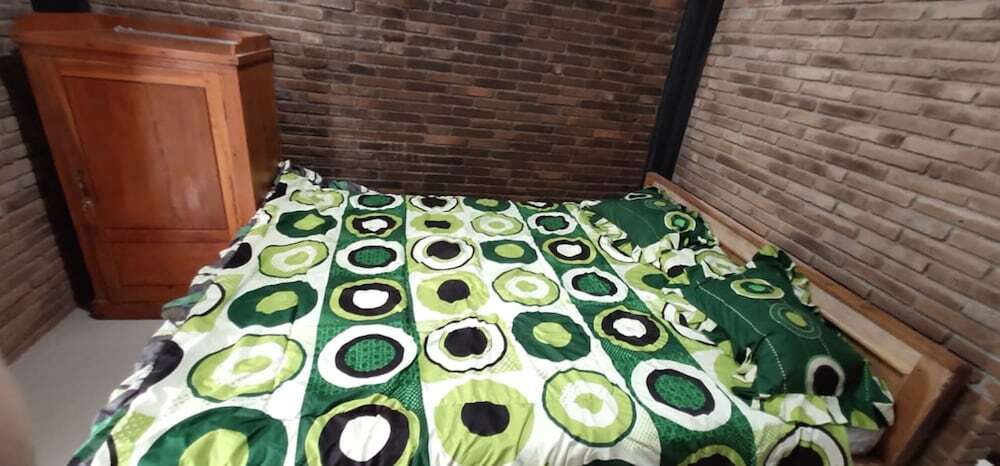 Батуретно: Homestay Kurnia