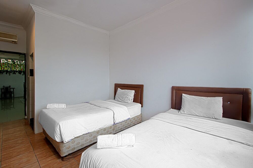 Медан: Scala Inn