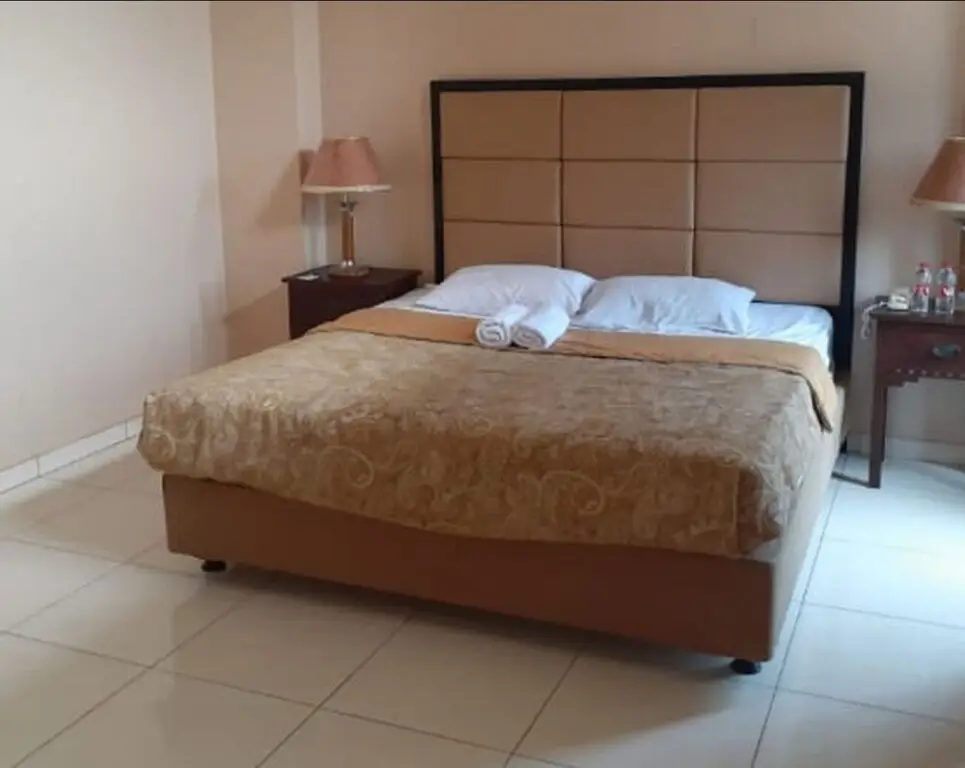 Джокьякарта: D'Talent Hotel