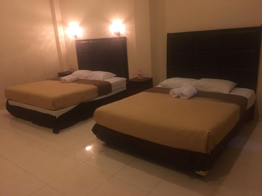 Джокьякарта: D'Talent Hotel
