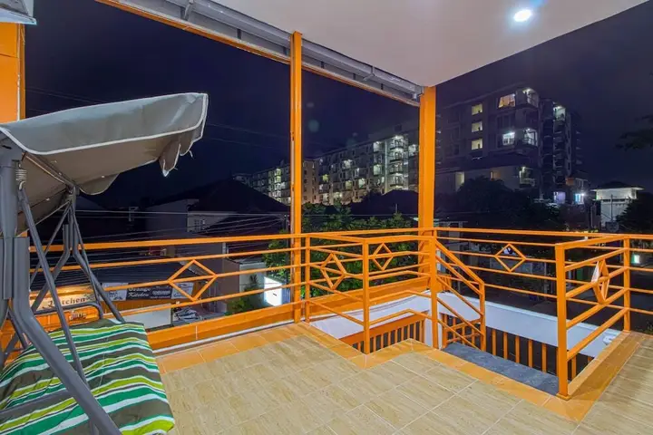Депок: Wisma Sarjana Plus