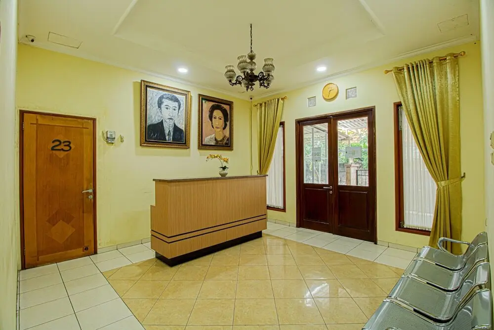 Джакарта: Papago Guest House