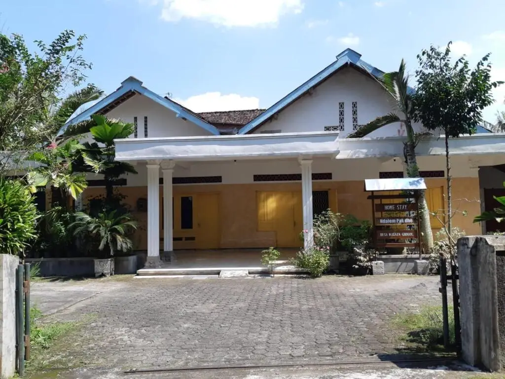 Слеман: Ndalem Pakdhe Homestay