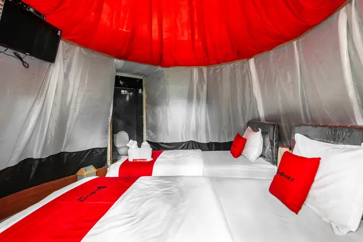 Бату: RedDoorz @ Apache Camp