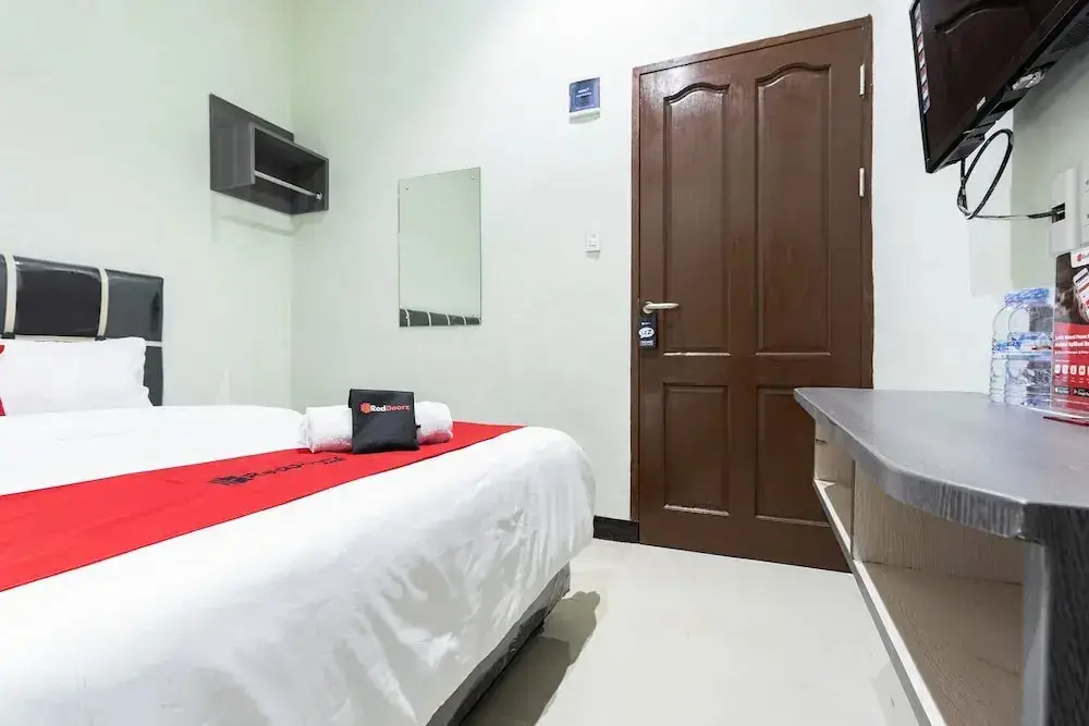 Медан: RedDoorz near Medan Amplas