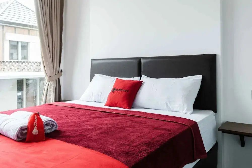 RedDoorz Plus near ICE BSD 2 — фото 1
