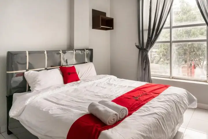 Медан: RedDoorz near Manhattan Square Medan