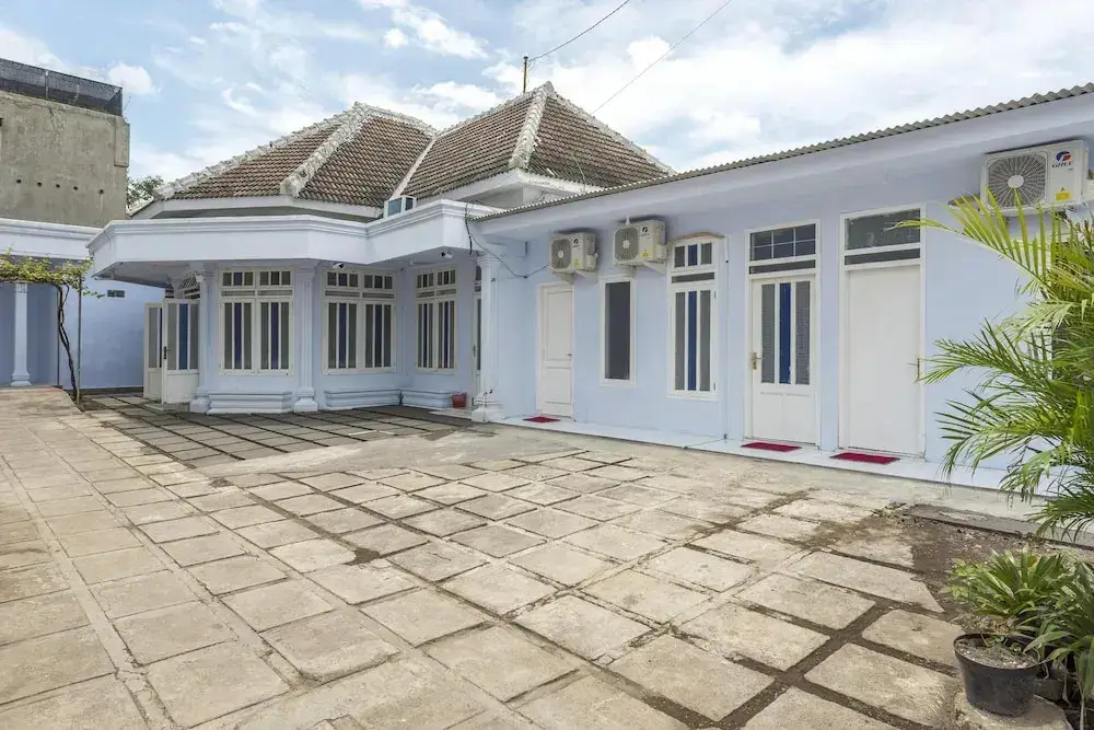 RedDoorz Syariah @ Bondowoso City Center — фото 1