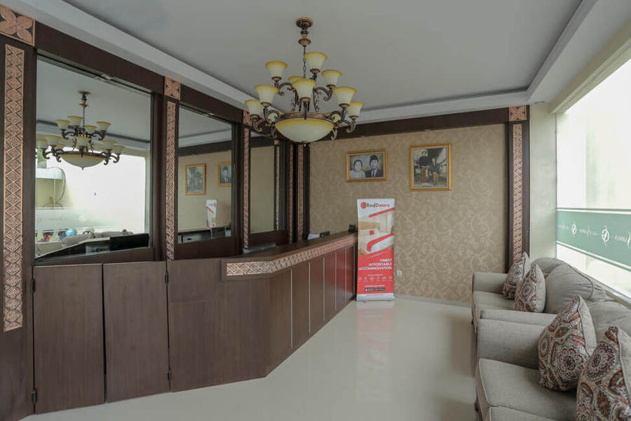 Суракарта: RedDoorz Plus near Solo Paragon Mall