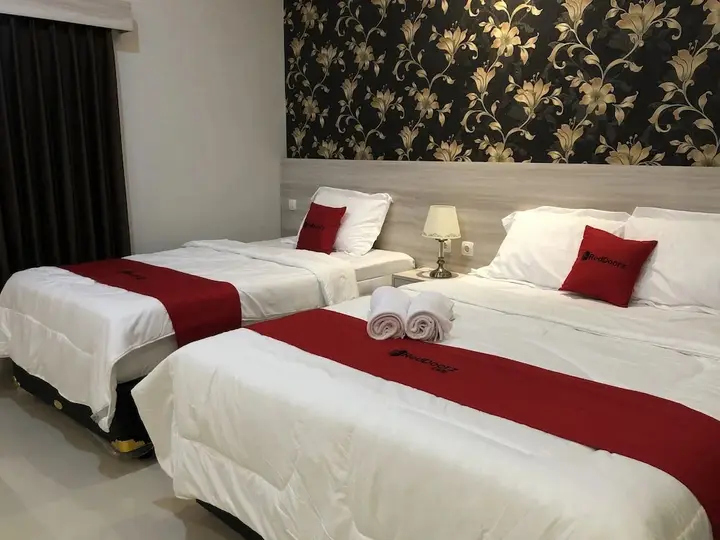 Суракарта: RedDoorz Plus near Solo Paragon Mall