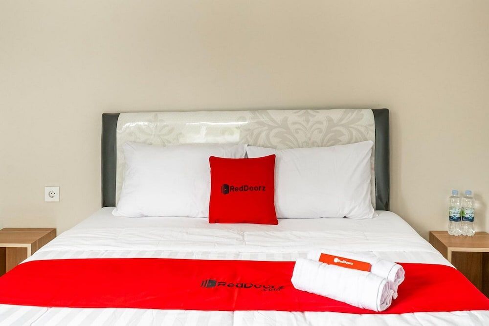 Джакарта: RedDoorz near Lippo Mall Puri