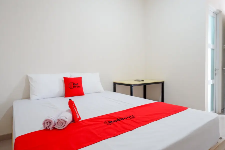 Баубау: RedDoorz near Lippo Plaza Buton
