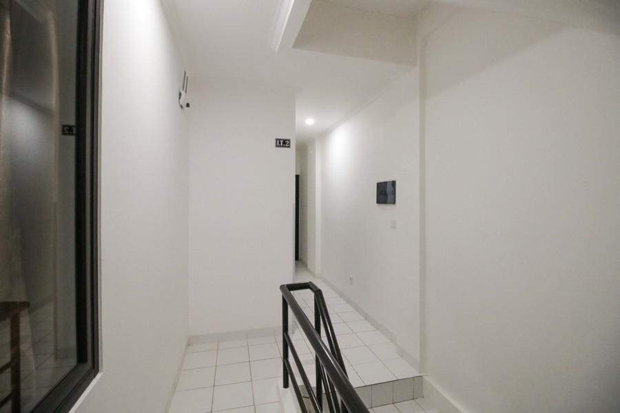 Джакарта: RedDoorz @ Ruko ITC Roxy Mas