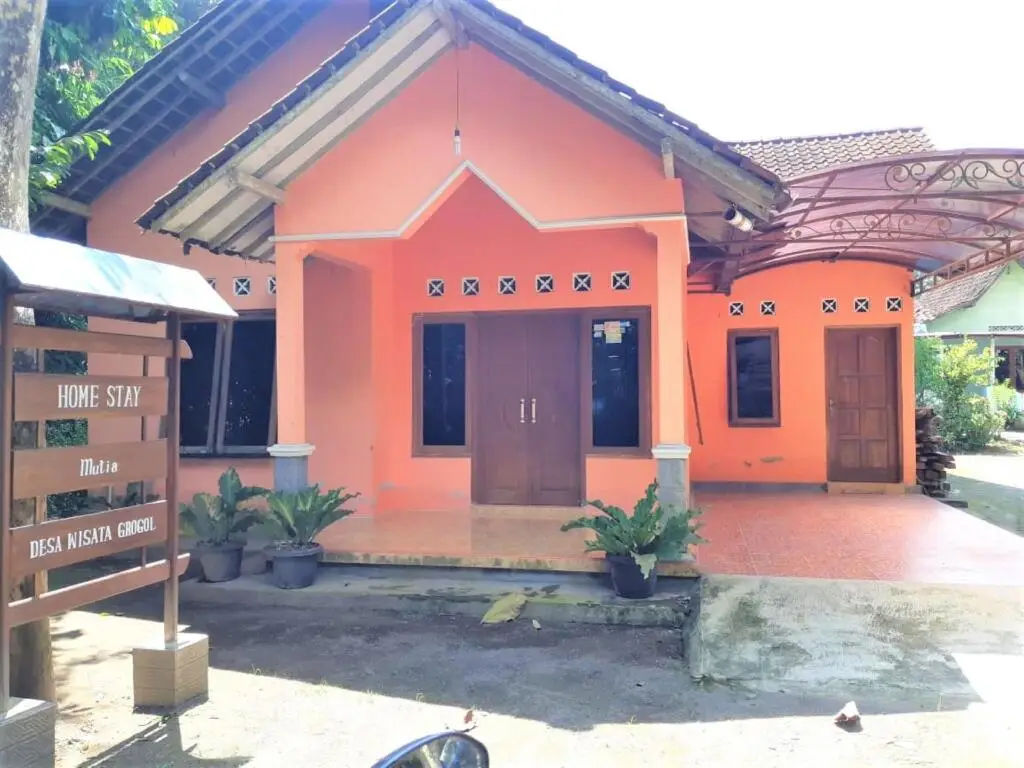 Слеман: Mutia Homestay