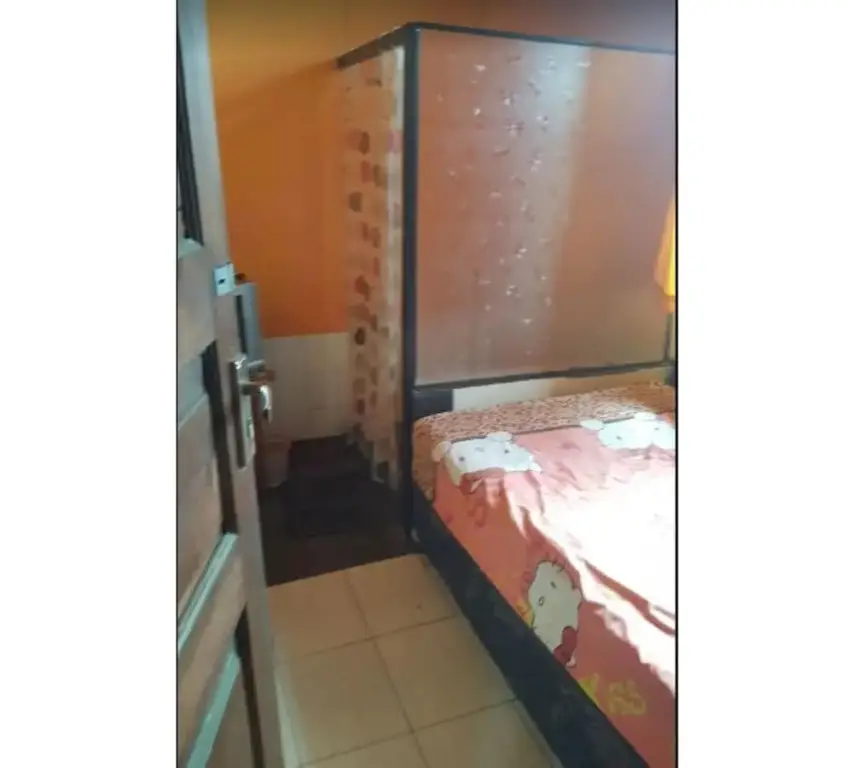 Сурабая: Caisar Homestay