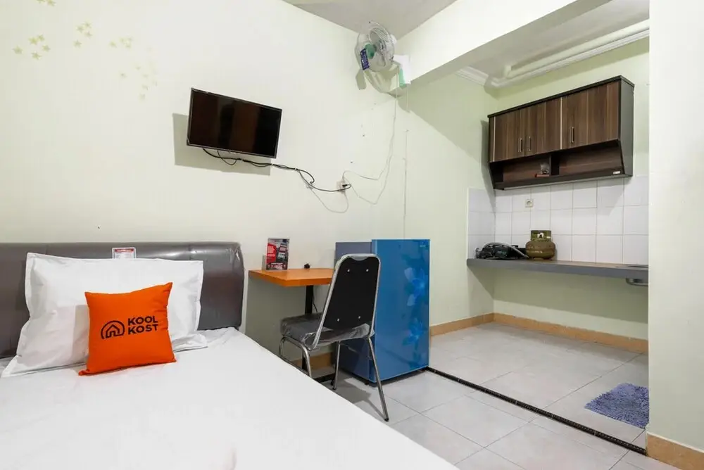 Маланг: KoolKost Female Syariah near Dinoyo Mall Malang
