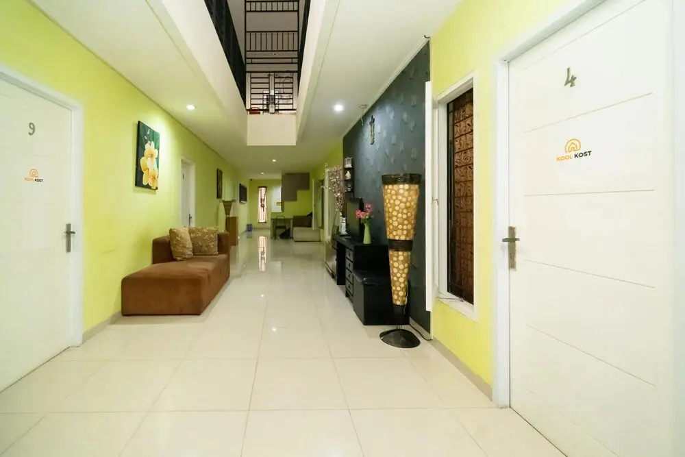 Южный Тангеранг: KoolKost Syariah near TerasKota BSD