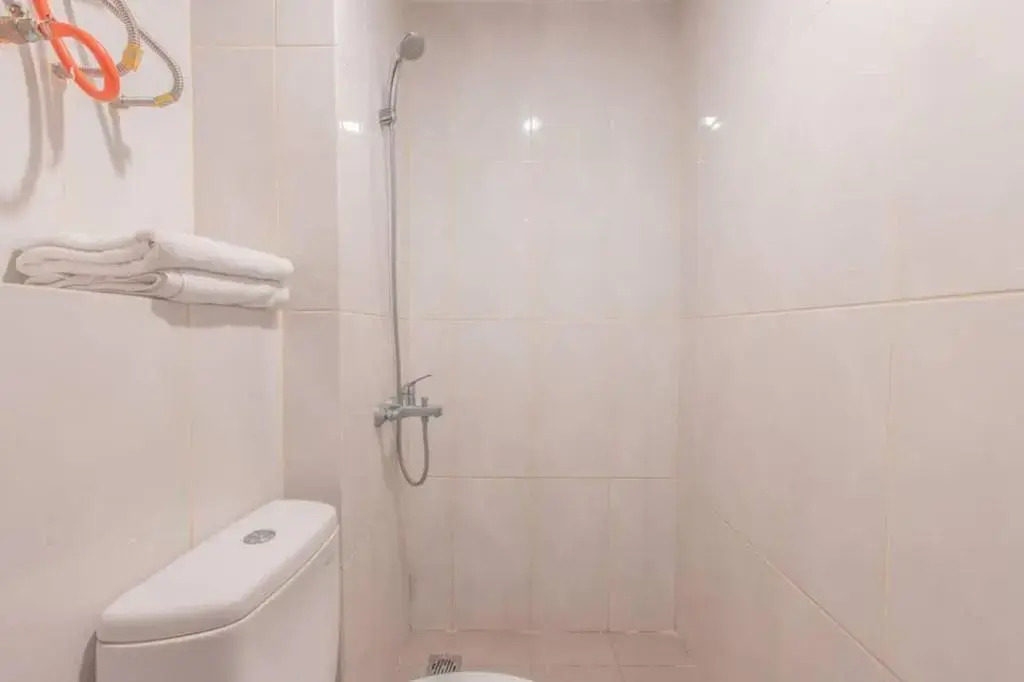 Бекаси: RedLiving Apartemen Grand Kamala Lagoon - Kita Pro Tower Barclay North