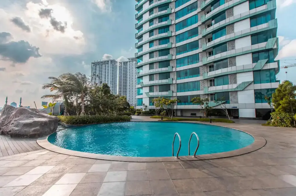 Бекаси: RedLiving Apartemen Grand Kamala Lagoon - Kita Pro Tower Barclay North