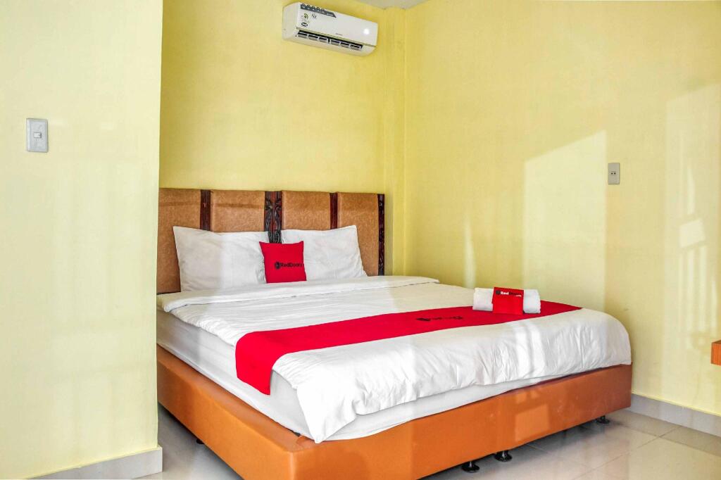 Медан: RedDoorz @ Jalan Kapten Muslim Medan