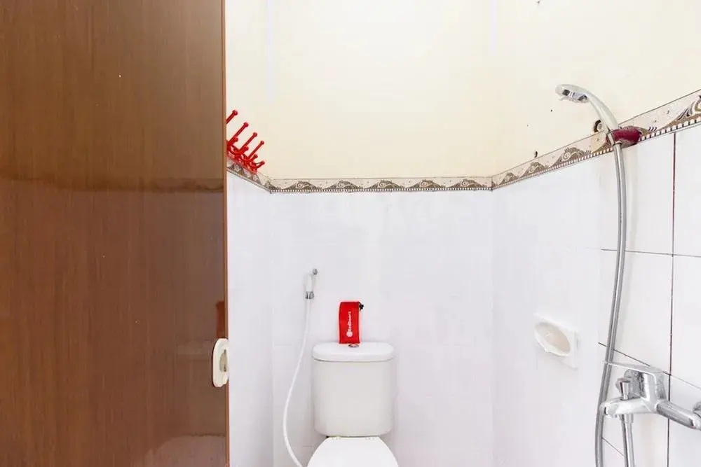 Батуретно: RedDoorz @ Raya Janti Yogyakarta