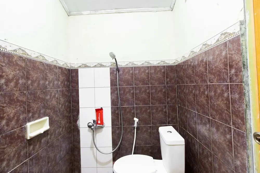 Батуретно: RedDoorz @ Raya Janti Yogyakarta
