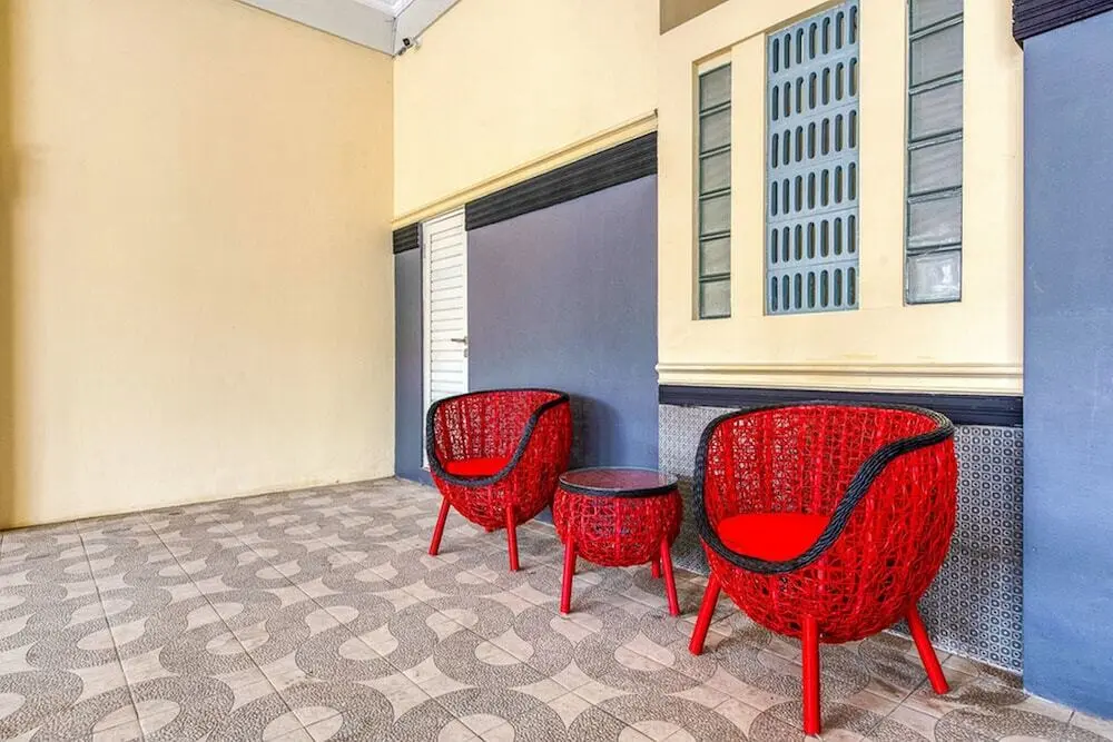 Сурабая: RedDoorz Syariah @ Kertomenanggal Surabaya