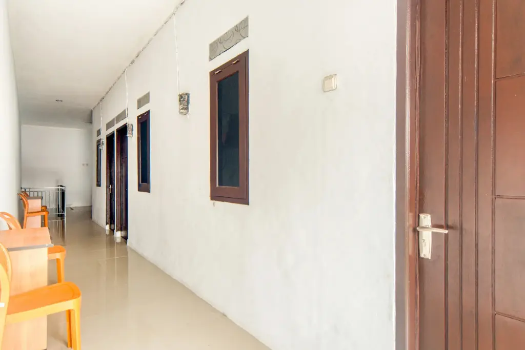 Джакарта: RedDoorz near Graha Cijantung Mall