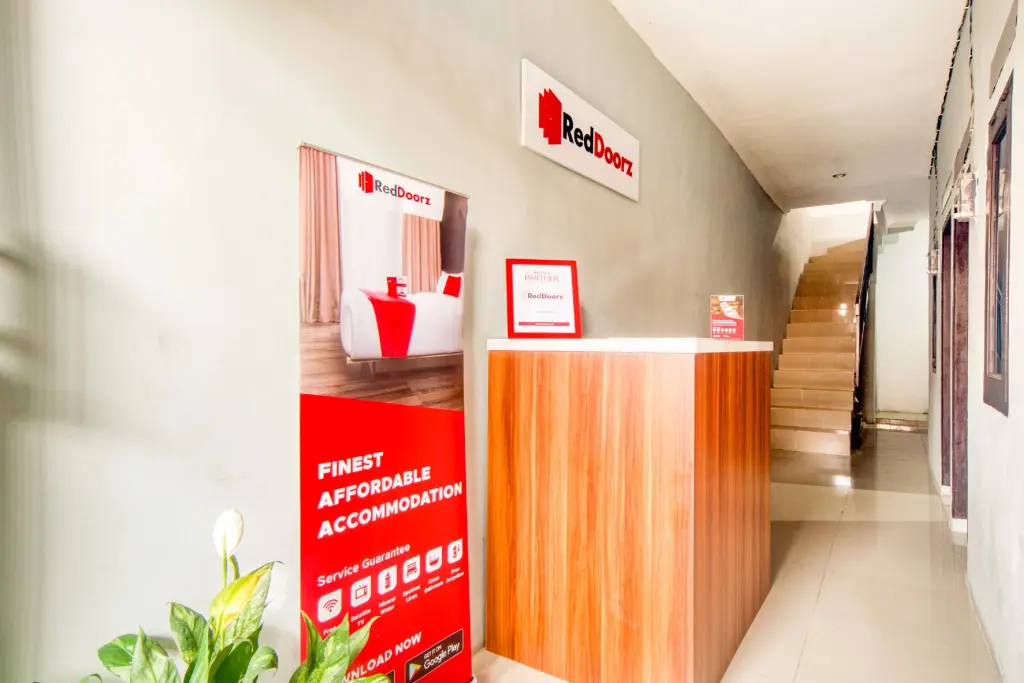 Джакарта: RedDoorz near Graha Cijantung Mall