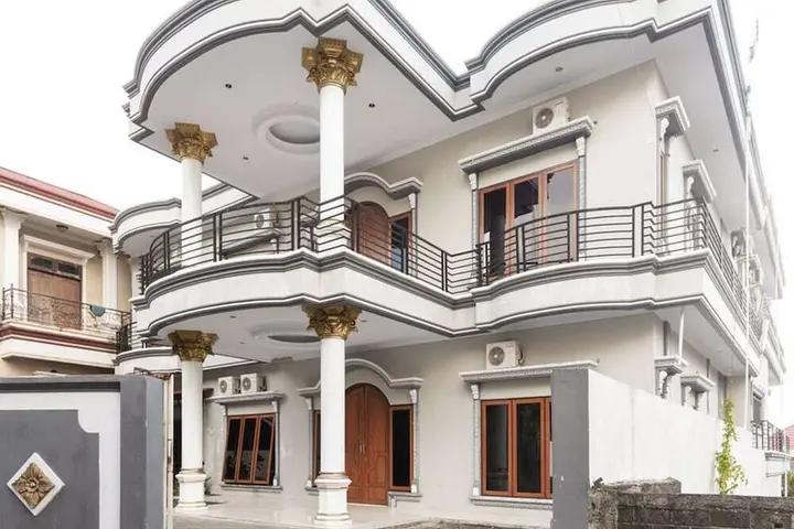 Манадо: RedDoorz Plus near Transmart Kairagi Dua Manado